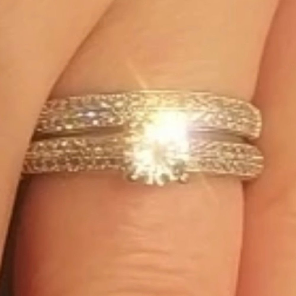 WEDDING RING SET - Picture 3 of 5